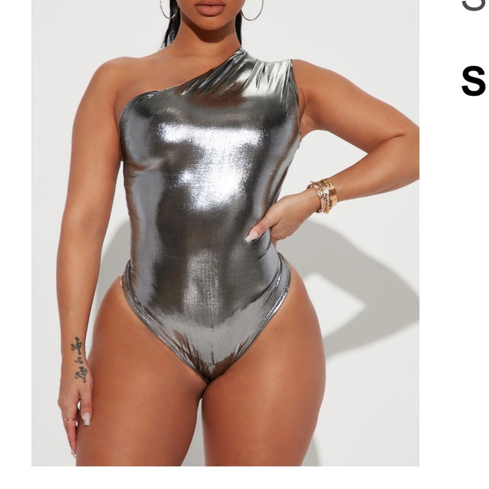 Fashion nova
